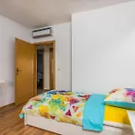 Сasa de vacaciones Luxurious In Lakmartin